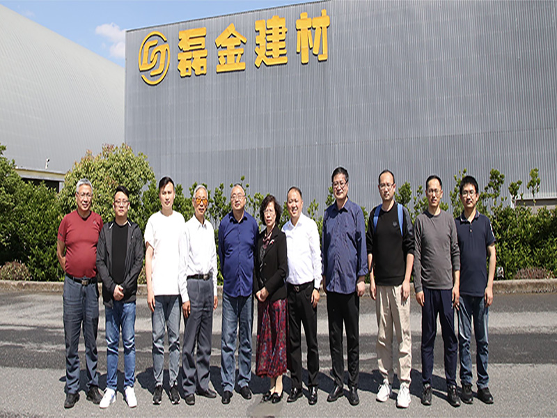 我院參加由江蘇省建材行業(yè)協(xié)會(huì)召開的《高品質(zhì)機(jī)制砂》團(tuán)體標(biāo)準(zhǔn)編制第一次工作會(huì)議